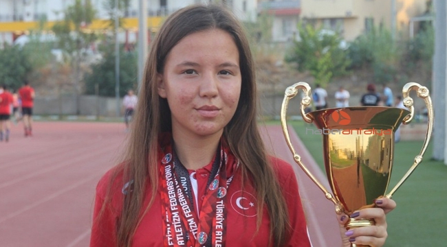 Antalyalı atlet zirve yolunda