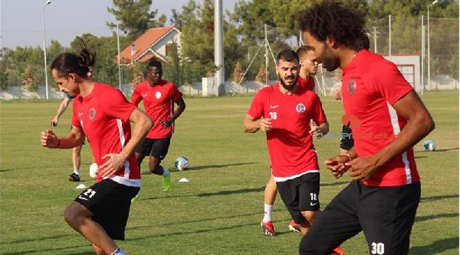Antalyaspor'da 5 eksik