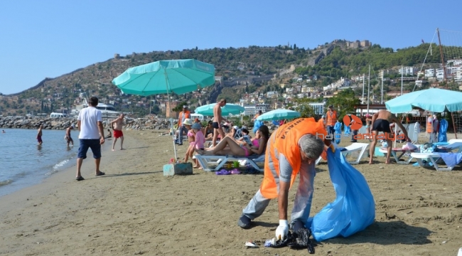 Büyükşehir plajları temizledi