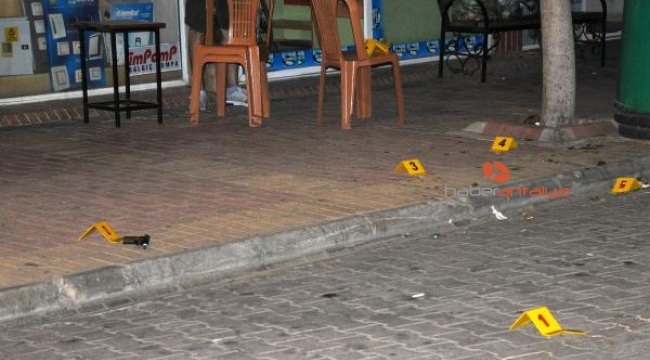 Çay içerken tartıştığı arkadaşını tabancayla vurup kaçtı