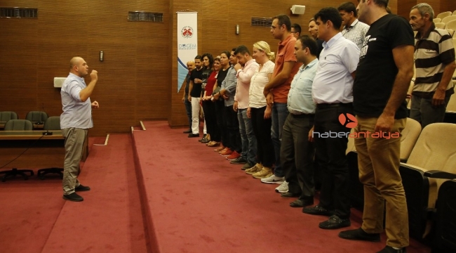 Döşemealtı Belediyesi'nden sağlık semineri