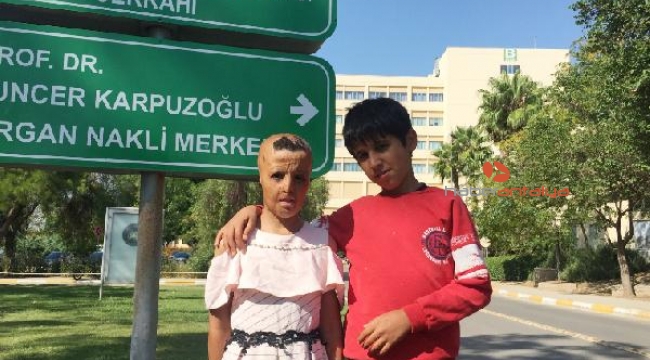 Evin, uygun yaşa geldiğinde yüz ve saç nakli yapılacak