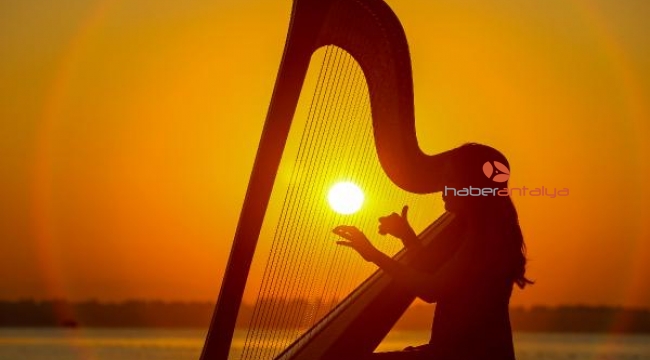 Gün doğumunda doğaya konser