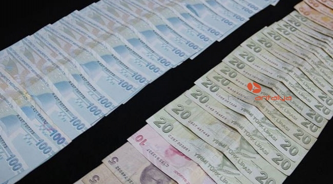 Kargoyla getirdiği sahte parayı pazarda piyasaya sürecekti
