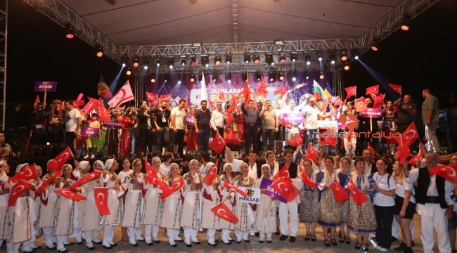 Kepez'in folklor festivaline muhteşem gala