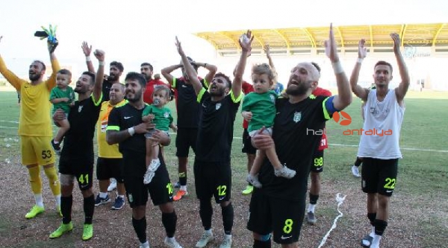 Manavgat, Karaman'ı 3-0 yendi