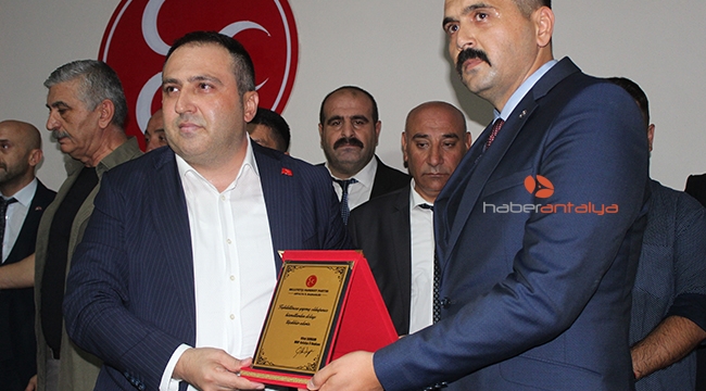 MHP Antalya'da devir teslim