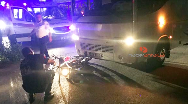 Motosikletle gezintiye çıkan kardeşleri kaza ayırdı