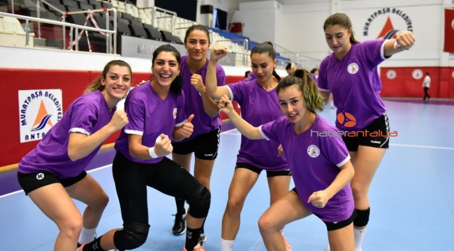 Muratpaşa Belediyespor Kadın Hentbol Takımı, Avrupa sınavında