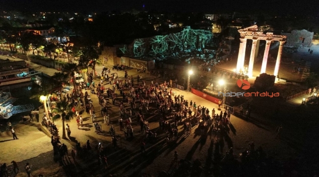 Side'de tarih sanatla buluştu