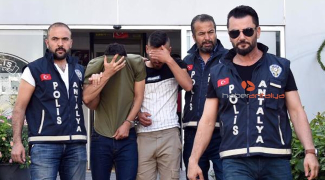 Trans bireyi 22 bıçak darbesiyle öldüren sanık hakim karşısında