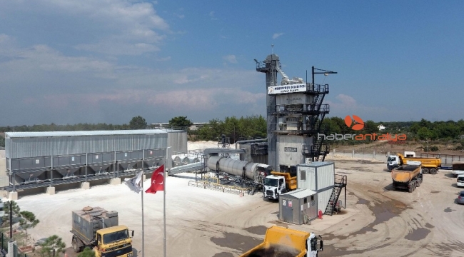 Muratpaşa kendi asfaltını üretiyor