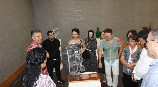 Akdeniz Üniversitesi'ndeki atıklar sanat eseri oldu