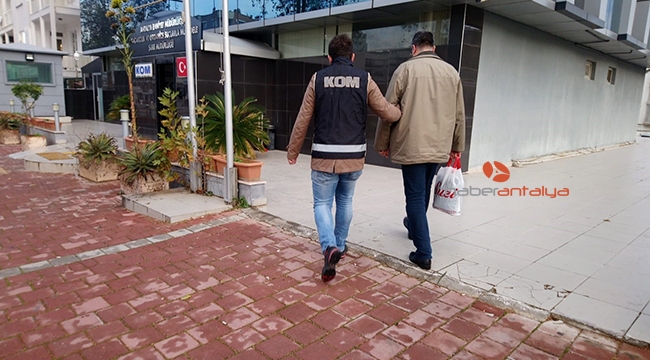 Antalya'da FETÖ operasyonlarında 60 kişi gözaltına alındı