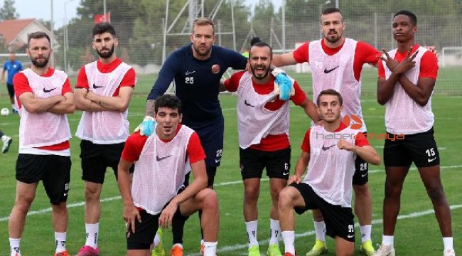 Antalyaspor'da 3 eksik