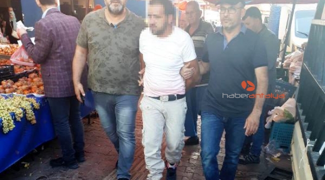 Cüzdan çalan yankesici, pazardan çıkamadan yakalandı