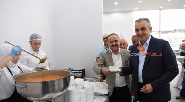Esen, Bucaklıların Tarhana Buluşması'na katıldı