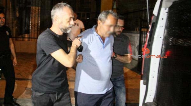 Eşinin evi terk etmesinden sorumlu tuttuğu kişiyi öldürdü