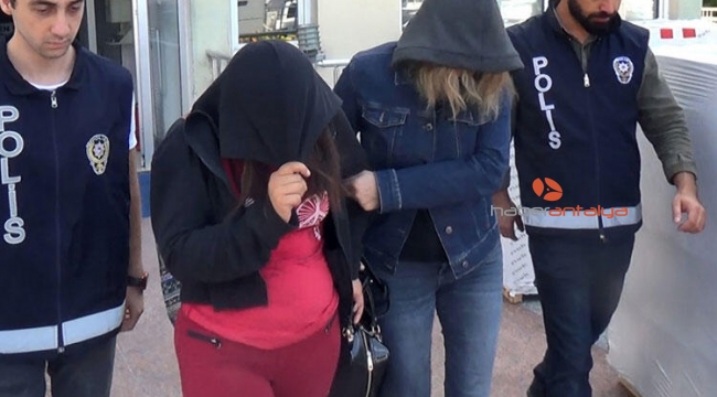 Fuhuş operasyonunda 4 kişi gözaltına alındı.