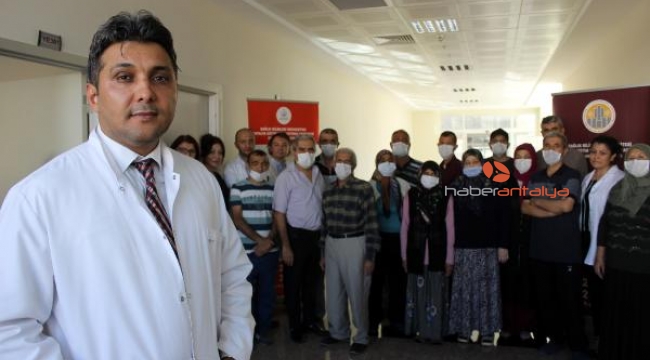 Gün ışığı görmeden 14 gün organ nakli yaptılar
