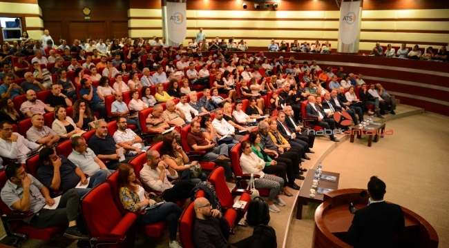 İlaç ve tıbbi malzeme sektörü bilgilendirildi