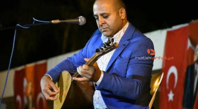 Kemer'de Türkü Festivali