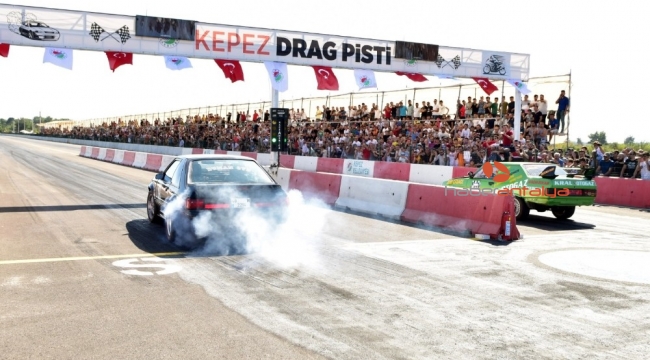 Kepez'de oto drag heyecanı