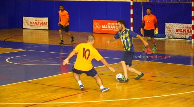 Manavgat'ta futsal heyecanı başladı