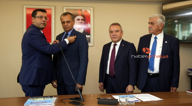 Mustafa Bilici CHP'ye katıldı