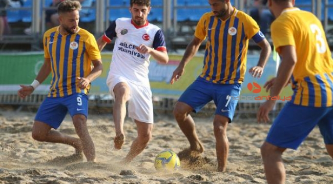 Plaj Futbolu Şampiyonası finalleri başladı