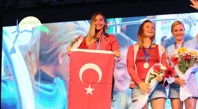 Şahika Ercümen: "Kaş'ın sıcak mavi suları bana dalışı çok sevdiriyor"