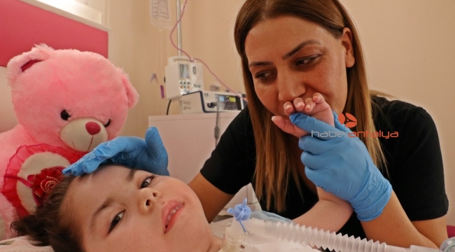 3,5 yıl aradan sonra gelen 'anne' sesi duygulandırdı