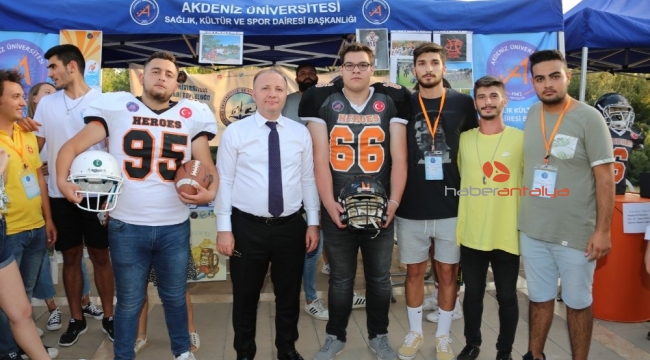 Topluluk Tanıtım Günlerine büyük ilgi
