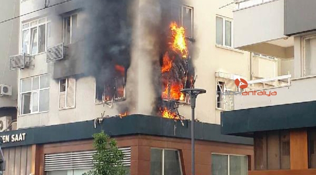 Yangın yüzünden , tramvay seferleri iptal edildi