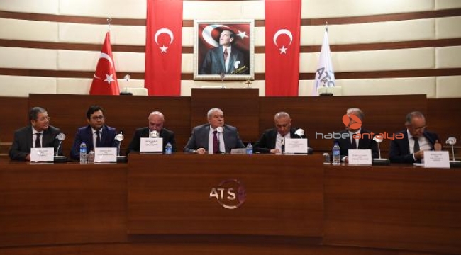 Akaryakıt sektörünün sorunları konuşuldu