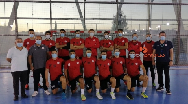 Antalyaspor'dan anlamlı antrenman
