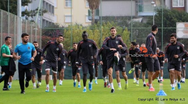 Aytemiz Alanyaspor çalışmalara başladı