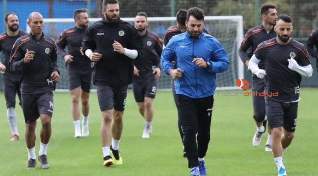Aytemiz Alanyaspor'da Göztepe hazırlığı başladı