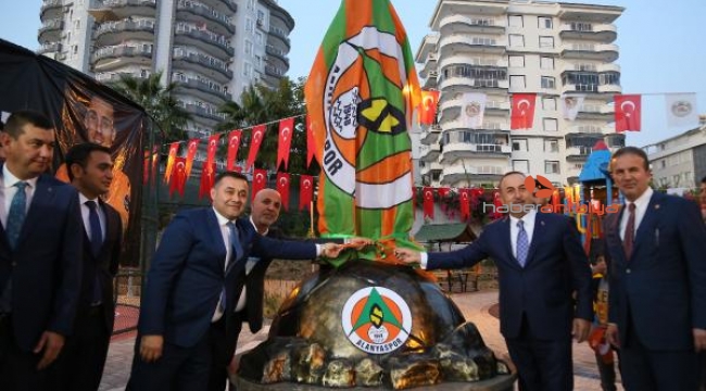 Bakan Çavuşoğlu, Josef Sural adına yapılan parkı açtı