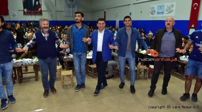 Başkan Tütüncü, sıra gecesinde gençlerle buluştu