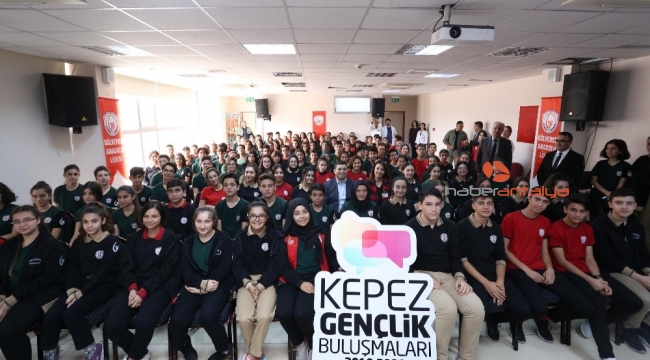 Başkan Tütüncü'den gençlere övgü