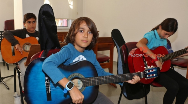 Büyükşehir'in AKBEM kursları başladı