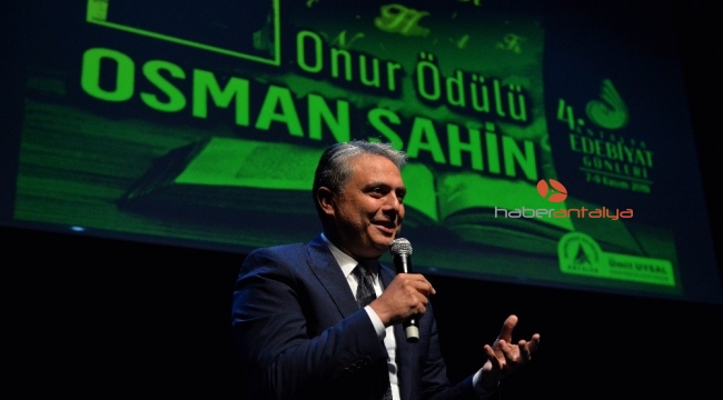Edebiyatın onur gecesi