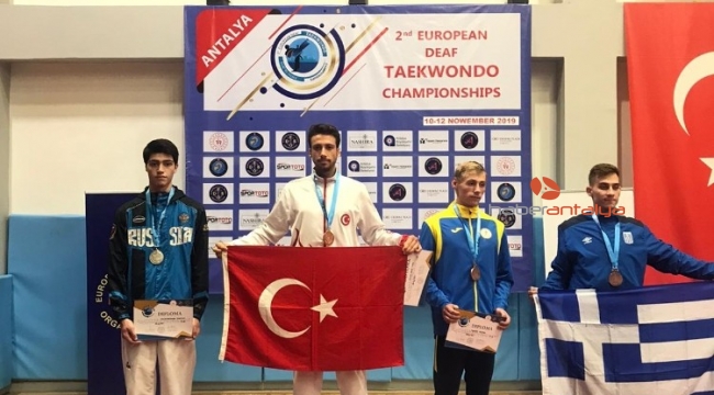 İşitme engelli milli sporcu Ahmet Hakan Tuna, Avrupa şampiyonu oldu