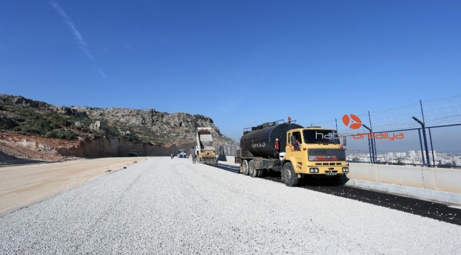 Kepez'den Antalya manzaralı bulvar