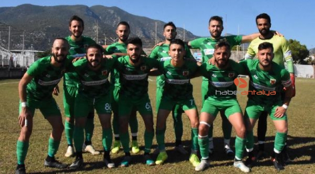 Kumluca Belediyespor- Kınıkspor: 3-2