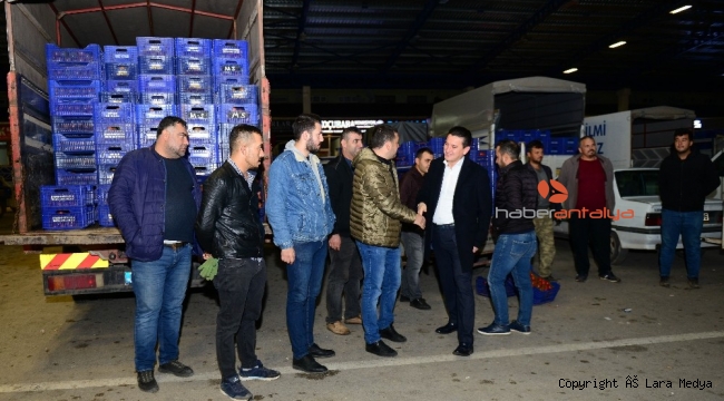 Kumluca'da yeni hal sezonu açıldı