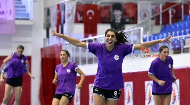 Muratpaşa kadın hentbol takımı Rize deplasmanında