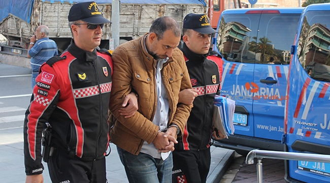Piyasaya gerçeği aratmayan sahte dolar süren şüpheli yakalandı