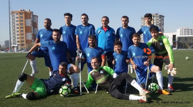 Ampute futbolda hedef galibiyet